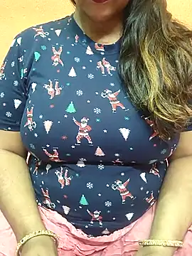 CUTE SOPHIA- online show from 03.12.25