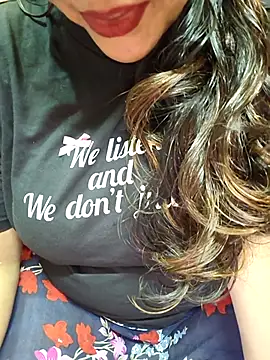 CUTE SOPHIA- online show from 09.25.25