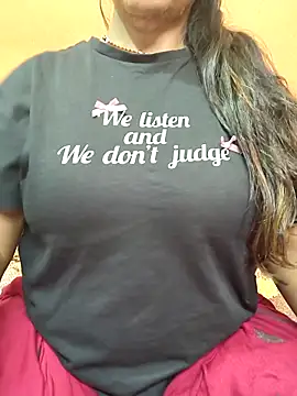 CUTE SOPHIA- online show from 03.01.26