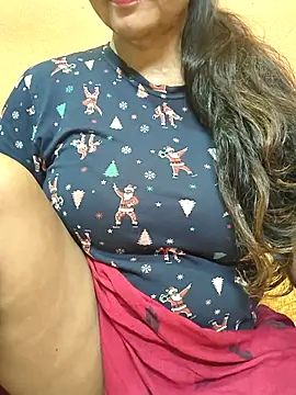 CUTE SOPHIA- online show from 04.30.26