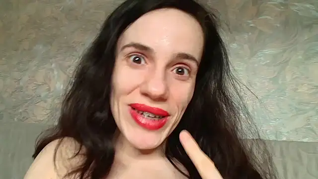 LonelyFlower online show from 02.18.25