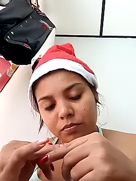 Snapshot of stefanie010 chatting on 12.01.24 stefanie010 online show from 12.01.24