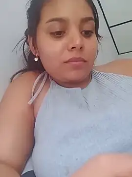 Snapshot of stefanie010 chatting on 12.27.24 stefanie010 online show from 12.27.24