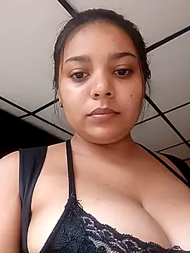 Snapshot of stefanie010 chatting on 03.13.26 stefanie010 online show from 03.13.26