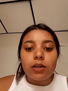 Snapshot of stefanie010 chatting on 03.22.26 stefanie010 online show from 03.22.26