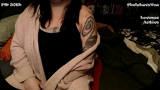 Snapshot of LeluLuvsYou chatting on 12.13.24 LeluLuvsYou online show from 12.13.24