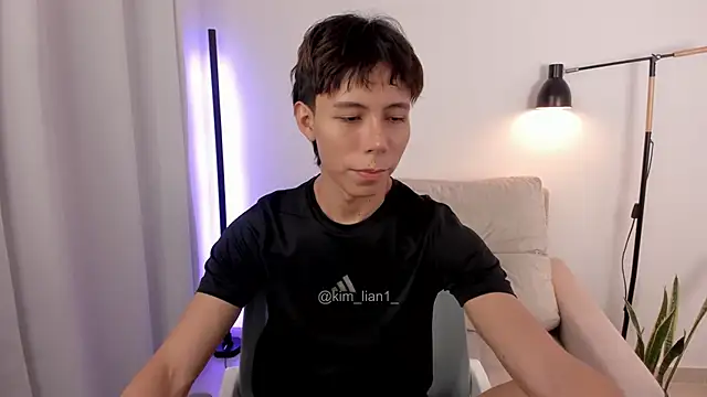 kim lian21 online show from 11.20.25