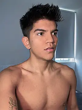 santiago 01 online show from 02.09.25