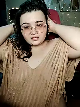 Snapshot of DenisHailey chatting on 03.16.25 DenisHailey online show from 03.16.25