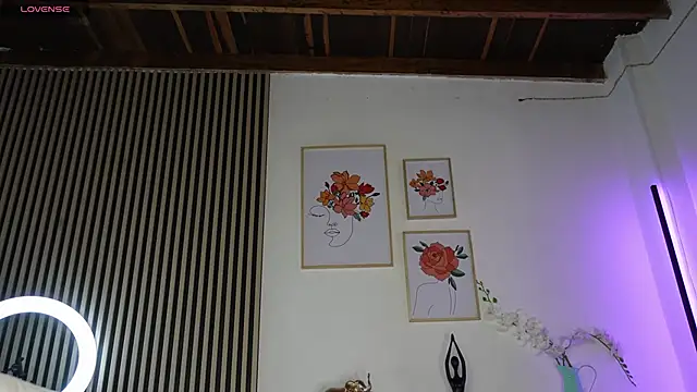 LillyDolls23 online show from 09.14.25