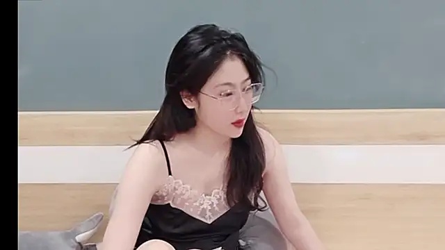 Snapshot of Chuppa_Chup chatting on 01.01.25 Chuppa Chup online show from 01.01.25