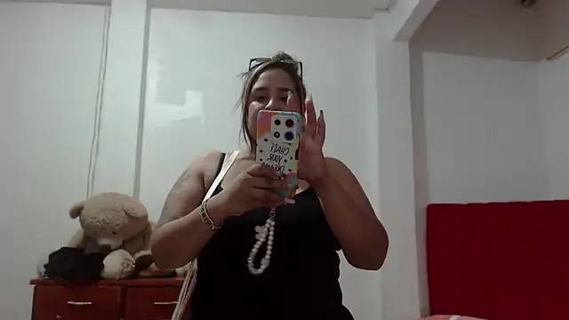 Snapshot of KathyHardcore69 chatting on 02.04.25 KathyHardcore69 online show from 02.04.25