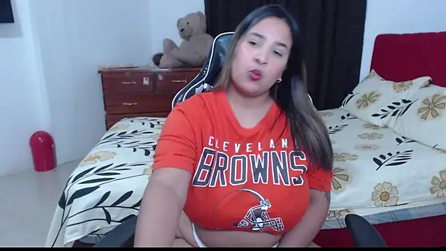 Snapshot of KathyHardcore69 chatting on 10.10.25 KathyHardcore69 online show from 10.10.25