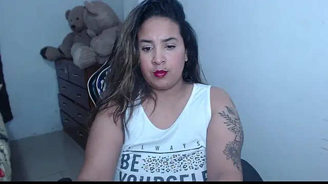 Snapshot of KathyHardcore69 chatting on 11.07.25 KathyHardcore69 online show from 11.07.25