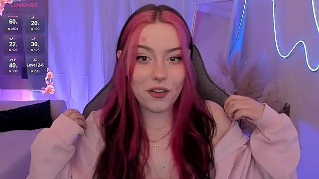 CoralineKeyns online show from 06.03.26