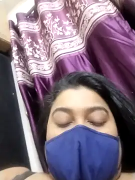 indianlisa5 online show from 11.19.25