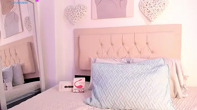 daiana curly online show from 02.14.25