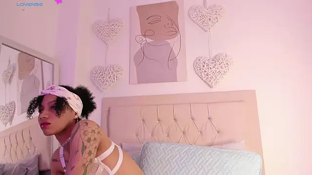 daiana curly online show from 03.01.25