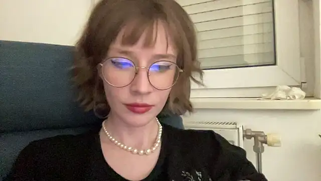 ms christiana online show from 05.04.26