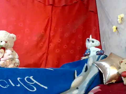 hottieperla online show from 12.26.24