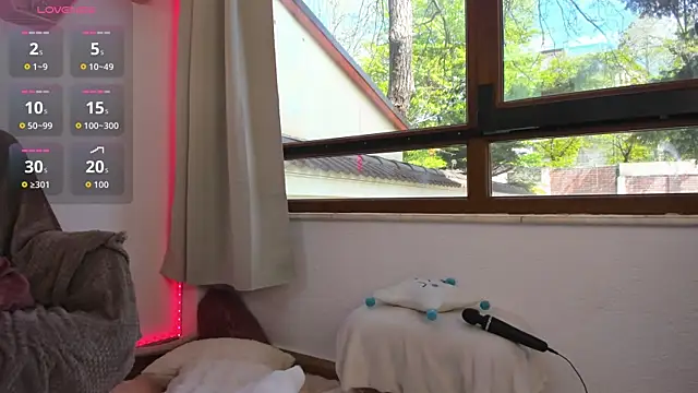 Awesome Jolie online show from 04.20.26