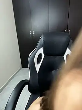 adara lennox online show from 02.22.26