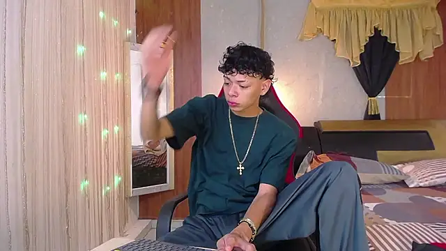 Snapshot of Harry_jhonsson chatting on 03.12.26 Harry jhonsson online show from 03.12.26