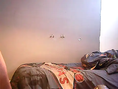 Snapshot of twinkerbell344 chatting on 09.26.25 twinkerbell344 online show from 09.26.25