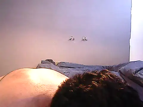 Snapshot of twinkerbell344 chatting on 11.30.25 twinkerbell344 online show from 11.30.25