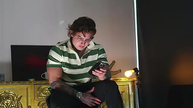 dantecoppolaa  online show from 09.28.25