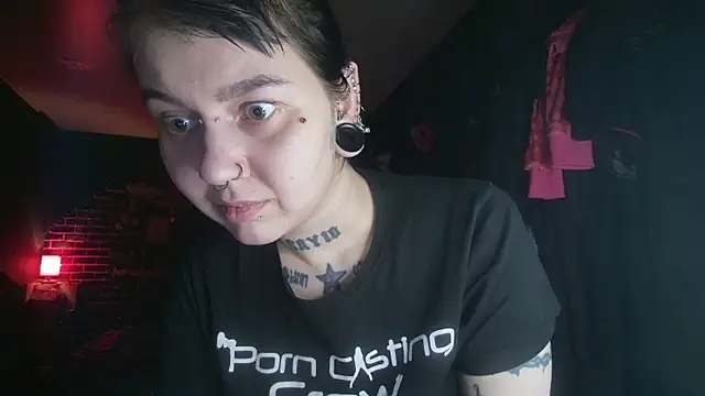 MoorderxDoll online show from 03.16.25