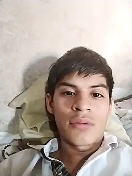 Snapshot of cachondo777t chatting on 10.21.25 cachondo777t online show from 10.21.25