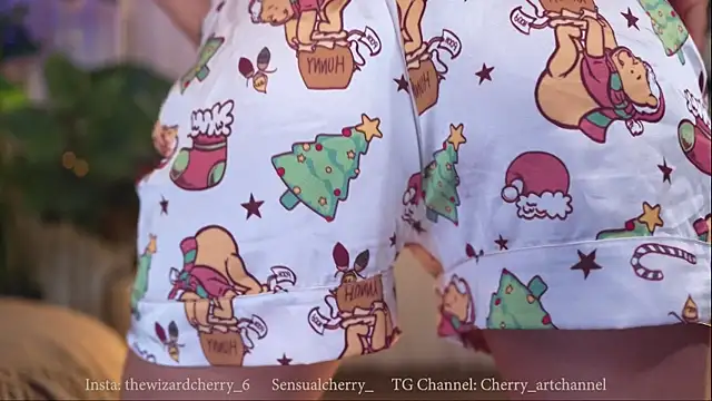 Miss beee online show from 12.21.25