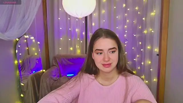 LovelyJessie online show from 01.04.25