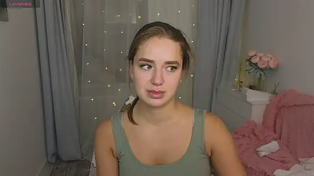 LovelyJessie online show from 03.17.25