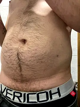 Snapshot of vanho29 chatting on 12.03.25 vanho29 online show from 12.03.25