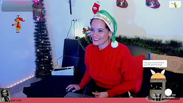Snapshot of Julieta_Wall_ chatting on 12.22.24 Julieta Wall  online show from 12.22.24