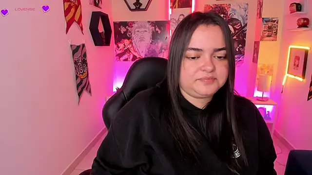 Luise Meyrink online show from 02.15.25