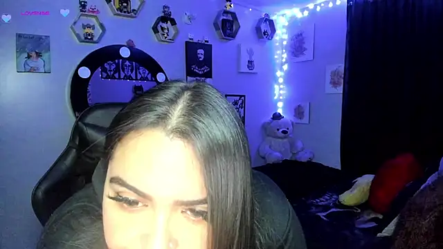 Luise Meyrink online show from 02.21.25