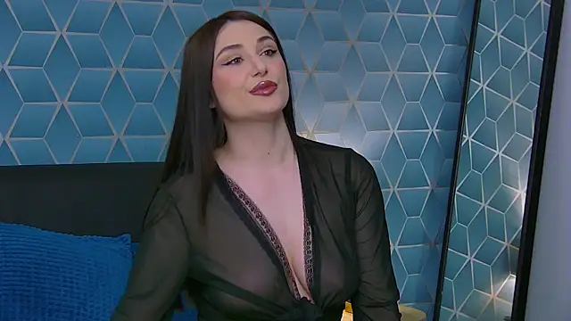 Snapshot of KassieWeins chatting on 06.14.26 KassieWeins online show from 06.14.26