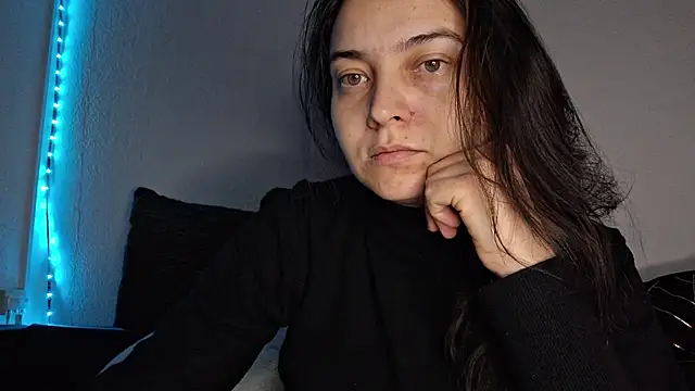 Snapshot of Cyndee_Winter chatting on 12.10.24 Cyndee Winter online show from 12.10.24