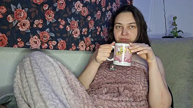 Snapshot of Cyndee_Winter chatting on 03.19.25 Cyndee Winter online show from 03.19.25