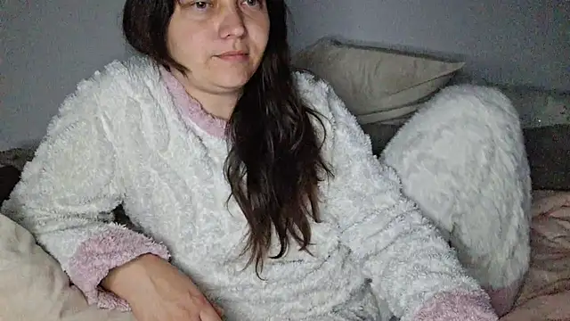 Snapshot of Cyndee_Winter chatting on 09.28.25 Cyndee Winter online show from 09.28.25