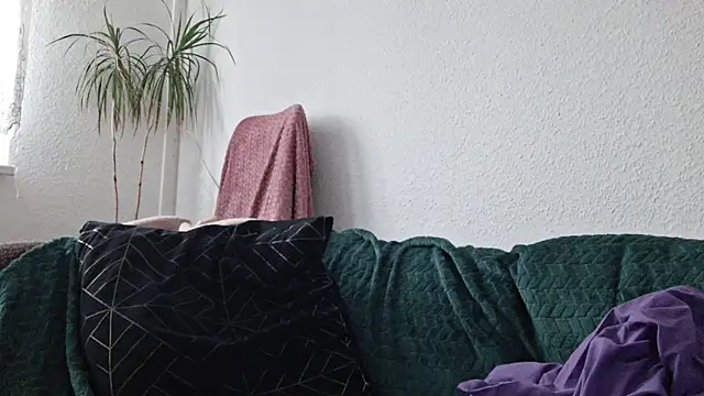 Snapshot of Cyndee_Winter chatting on 11.15.25 Cyndee Winter online show from 11.15.25