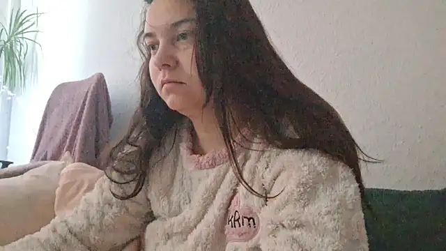 Snapshot of Cyndee_Winter chatting on 11.29.25 Cyndee Winter online show from 11.29.25