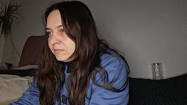 Snapshot of Cyndee_Winter chatting on 12.02.25 Cyndee Winter online show from 12.02.25