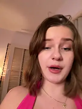 Snapshot of MaribelRiver chatting on 01.29.25 MaribelRiver online show from 01.29.25