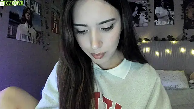 Snapshot of Anisawithlove chatting on 09.19.25 Anisawithlove online show from 09.19.25