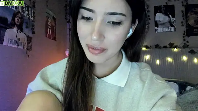 Snapshot of Anisawithlove chatting on 10.12.25 Anisawithlove online show from 10.12.25