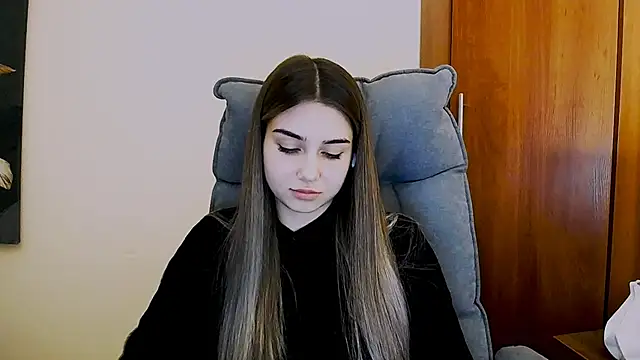 Lili magic online show from 03.20.25